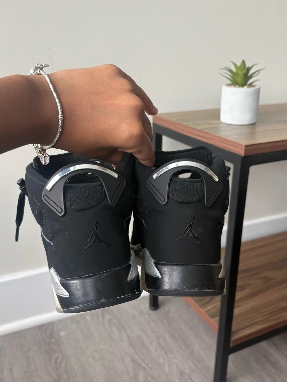 Jordan Retro Chrome